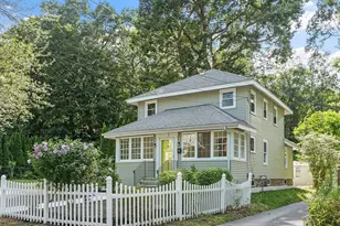 12 Romola Rd, Worcester, MA 01605 - Photo 1