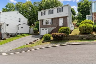 32 Johnson St, Malden, MA 02148 - Photo 1