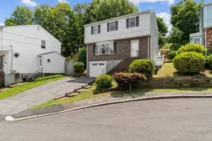 32 Johnson St, Malden, MA 02148 - Photo 1