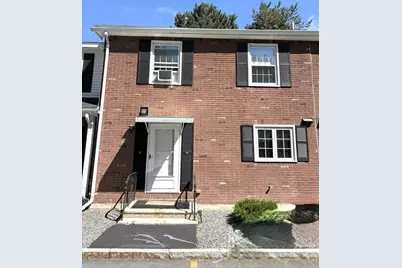 21 Oak St #E, Methuen, MA 01844 - Photo 1