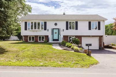 528 Regan Rd, Somerset, MA 02726 - Photo 1