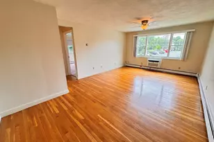 51 Warren St, Waltham, MA 02453 - Photo 1