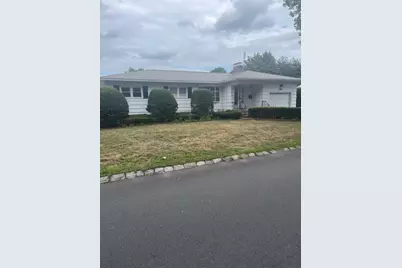 49 Rollins St, Lawrence, MA 01841 - Photo 1