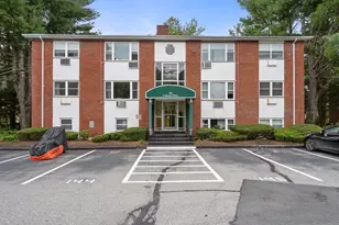 4 Colonial Dr, Andover, MA 01810 - Photo 1