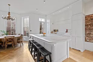 15 Regent Cir, Brookline, MA 02445 - Photo 1