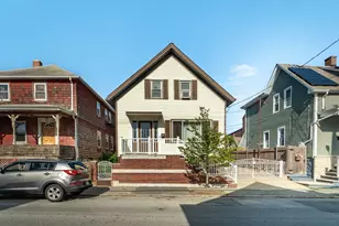 566 S 2nd St, New Bedford, MA 02744 - Photo 1