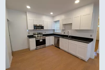14 Market St #1, Cambridge, MA 02139 - Photo 1