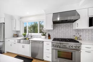 4 Cushing St, Hingham, MA 02043 - Photo 1