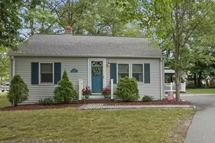 4 Mott Dr, Attleboro, MA 02703 - Photo 1