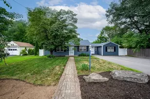 11 Savoy St, Worcester, MA 01607 - Photo 1