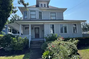 335 Federal St, Greenfield, MA 01301 - Photo 1