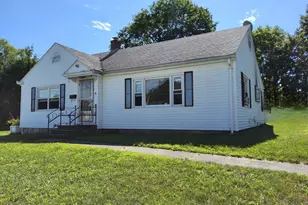 6 Crosby St, Webster, MA 01570 - Photo 1