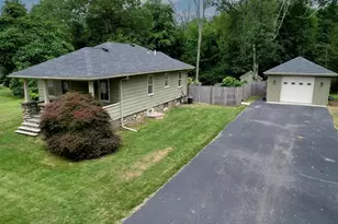 15 Slab Bridge Rd, Freetown, MA 02702 - Photo 1