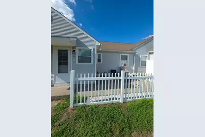 67 Mitchell Dr #67, Chicopee, MA 01022 - Photo 1