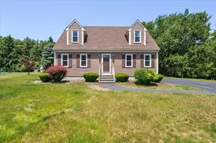 85 Meadow Brook Ln, Taunton, MA 02780 - Photo 1