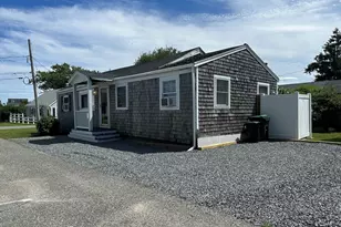 30 Roosevelt Rd, Marshfield, MA 02050 - Photo 1