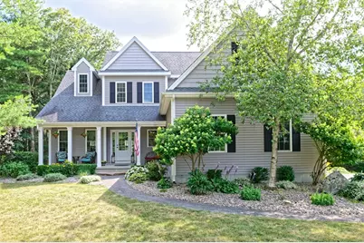 16 Tabor Rd, Uxbridge, MA 01569 - Photo 1