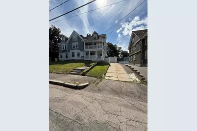 203 W Elm St, Brockton, MA 02301 - Photo 1