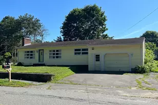 117 Wethersfield St, Rowley, MA 01969 - Photo 1