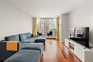 8-12 Museum Way, Cambridge, MA 02141 - Photo 1