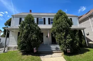 38 Everett St, Medford, MA 02155 - Photo 1