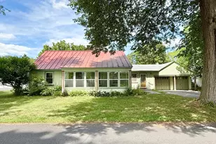 9 Eastern Ave, Deerfield, MA 01373 - Photo 1