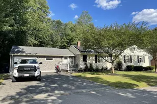 33 Greenwich Ave, Leominster, MA 01453 - Photo 1