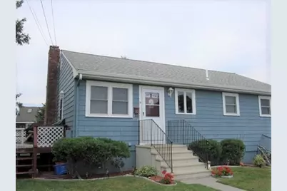 9 Central Pl(Winter Rental), Bourne, MA 02532 - Photo 1