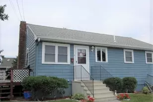 9 Central Pl(Winter Rental), Bourne, MA 02532 - Photo 1