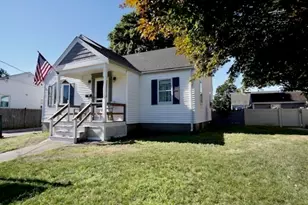 31 Rockdale Ave, Peabody, MA 01960 - Photo 1