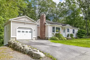 91 Wallace Ave, Auburn, MA 01501 - Photo 1