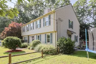 8 Rivers Edge Rd, Blackstone, MA 01504 - Photo 1