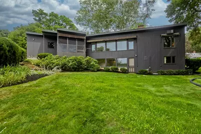 2 Red Ledge Rd, South Hadley, MA 01075 - Photo 1