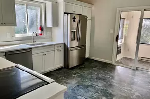 10 Bromfield Rd, Somerville, MA 02144 - Photo 1