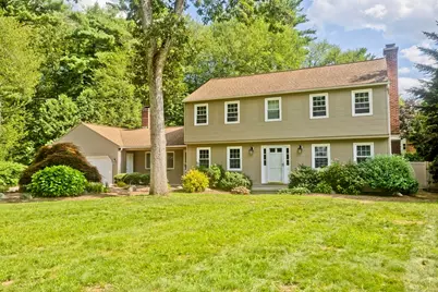 10 Cooley Dr, Wilbraham, MA 01095 - Photo 1