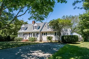 81 Beebe Acres Rd, Falmouth, MA 02540 - Photo 1