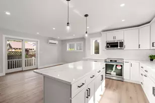 15 Addison St, Gloucester, MA 01930 - Photo 1