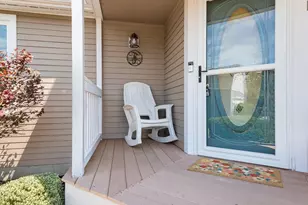 10 Crane Cir, Shrewsbury, MA 01545 - Photo 1