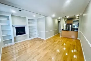 33 N Bennet St, Boston, MA 02113 - Photo 1