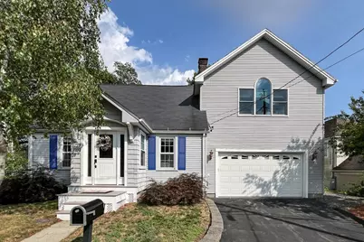 39 Bay View Dr, Shrewsbury, MA 01545 - Photo 1