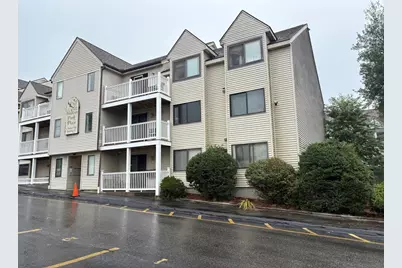 11 Hulbert Rd #3, Worcester, MA 01603 - Photo 1