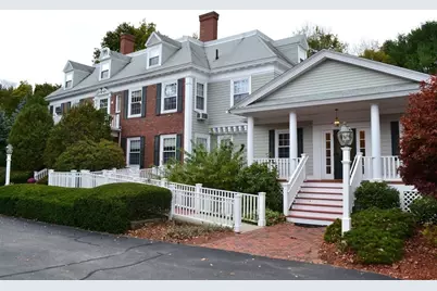 5 Porter Rd #A2, Andover, MA 01810 - Photo 1