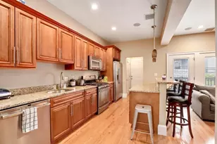 423 E 5th, Boston, MA 02127 - Photo 1