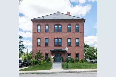 15 Sparhawk St #4, Amesbury, MA 01913 - Photo 1