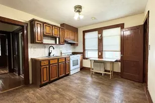 14 Grossman St, Quincy, MA 02169 - Photo 1