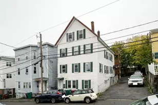 433 Lincoln St, Lowell, MA 01852 - Photo 1