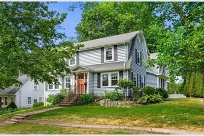 139 Jersey St, Marblehead, MA 01945 - Photo 1