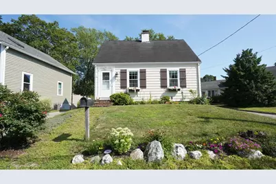 28 Jay Street, North Attleboro, MA 02760 - Photo 1