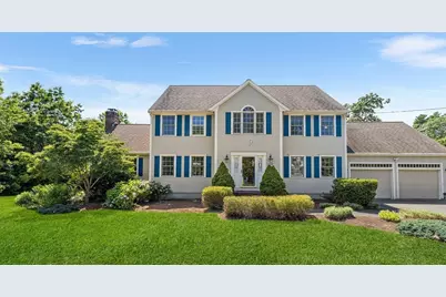 898 Main St, Wareham, MA 02576 - Photo 1