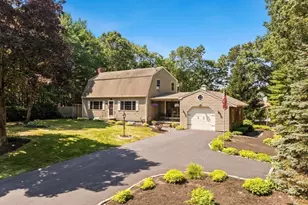 13 Woodbine Dr, Plymouth, MA 02360 - Photo 1